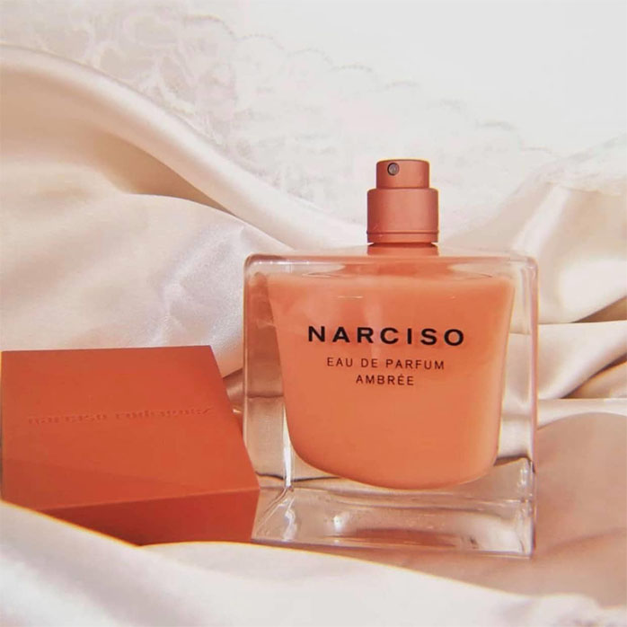 Nuoc Hoa Narciso Ambree Eau De Parfum nu NHNN1 (1)