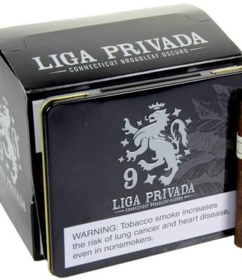 Liga Privada No.9 Coronets là sự kết hợp tỉ mỉ của 7 loại lá thuốc khác nhau từ 7 trang trại khác nhau