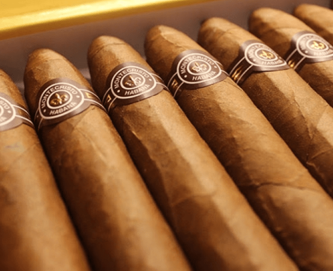 Xì gà Montecristo là tên tuổi chủ lực và quan trọng của Habanos SA