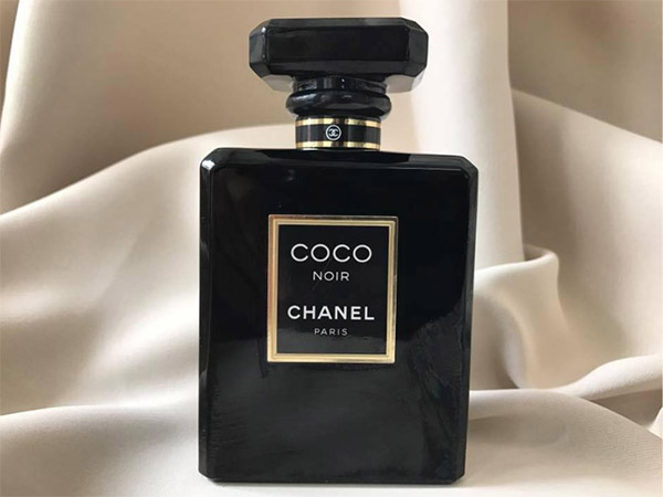 Nước hoa nữ Chanel Coco Noir của hãng CHANEL